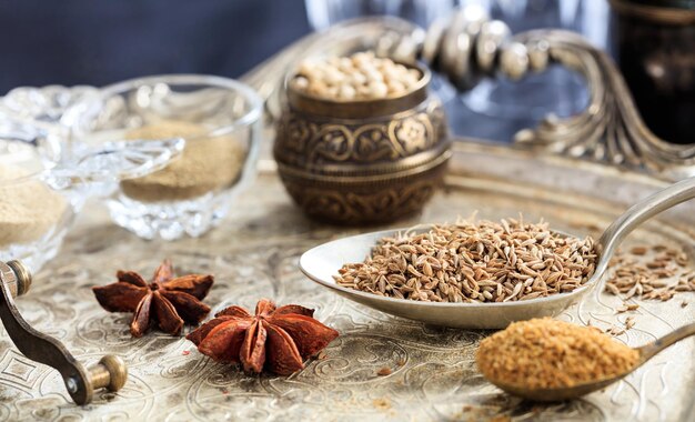 Cumin seeds and powder