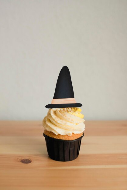 Cupcake decorated for Halloween