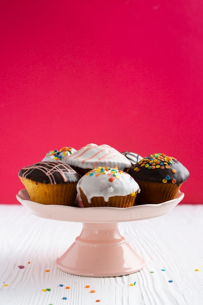 Photo cupcakes with glaze and copy space