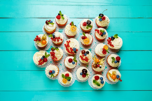 Photo cupcakes with summer berries