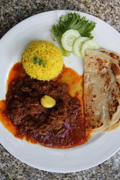 Curry pork with rice , Hinlay curry