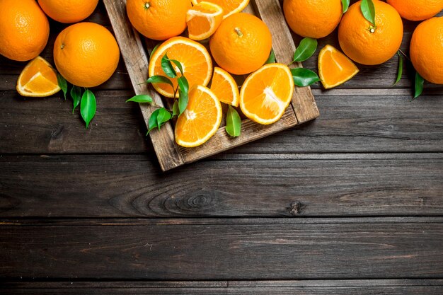 Cut oranges in tray