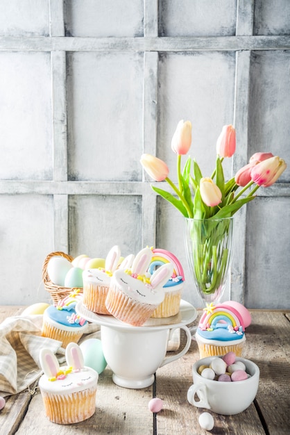 Cute homemade easter cupcakes