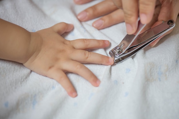 Cutting baby nails