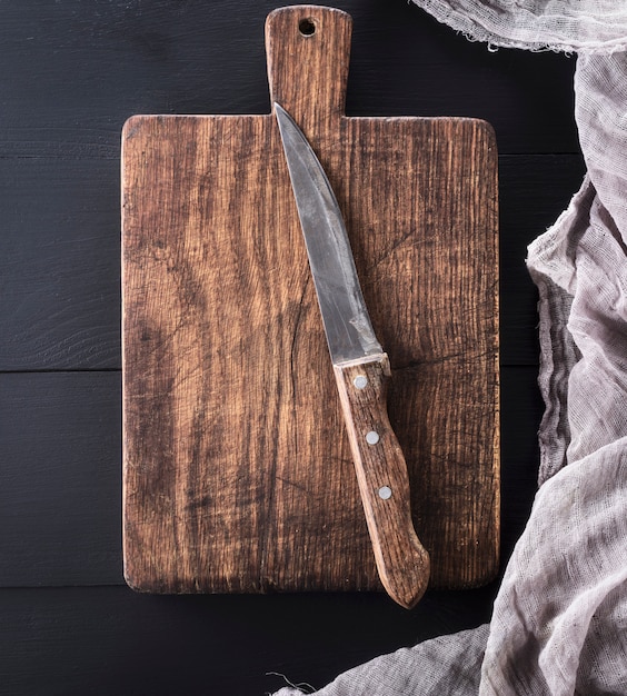  cutting board with handle and kitchen knife