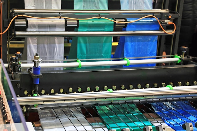 Cutting machine for polyethylene bags six lines