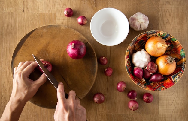 Cutting an onion