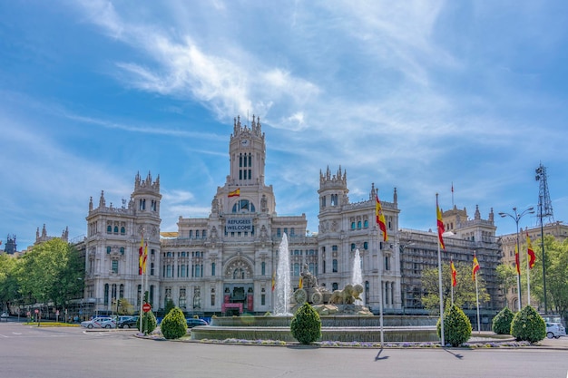 Cybele's square en het centrale postkantoor van madrid