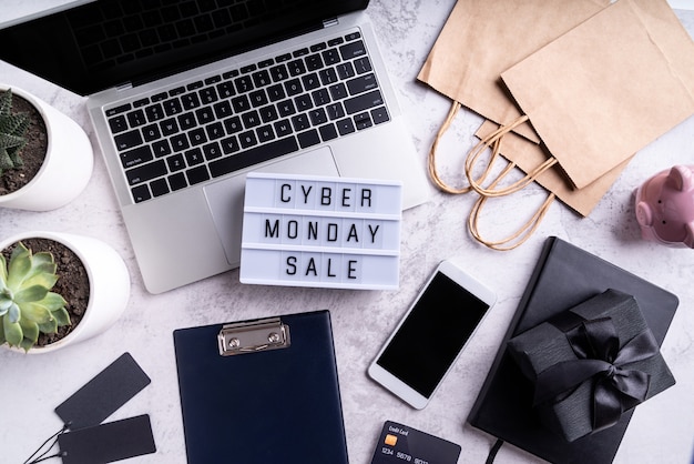 Cyber monday sale text on lightbox