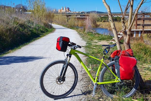 cycling tourism bike in ribarroja Parc de Turia