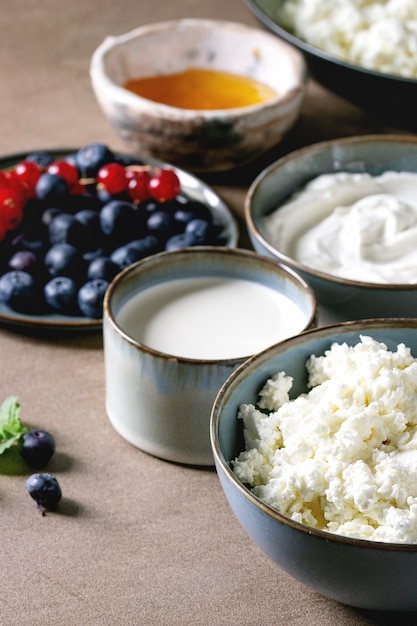 Foto prodotti lattiero-caseari per colazione