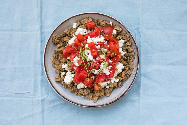 Dakos griekse salade Beschuit met tomaten en fetakaas