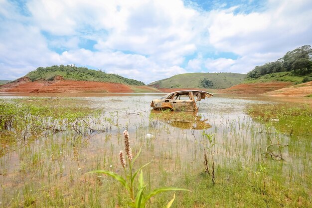 dam drought due to lack of rainfall in brazil