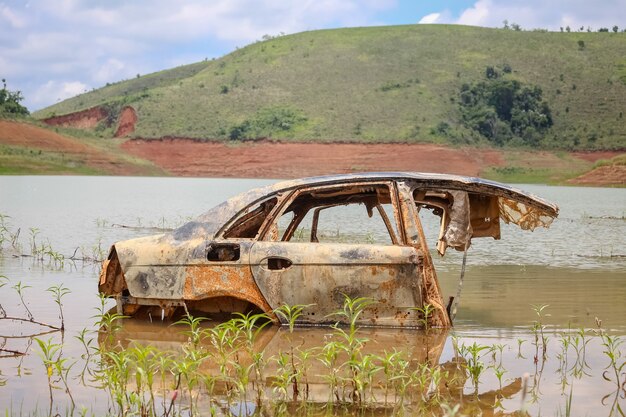 dam drought due to lack of rainfall in brazil