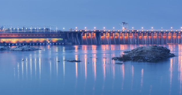 Dam at night