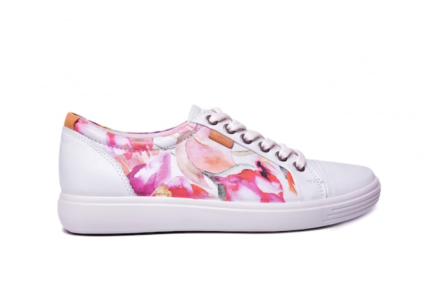 Dames sneakers op een witte achtergrond