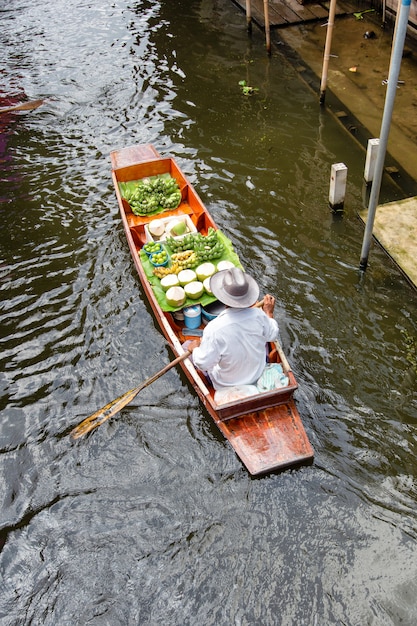 Damnoen Saduak Floating Market near Bangkok in Thailand