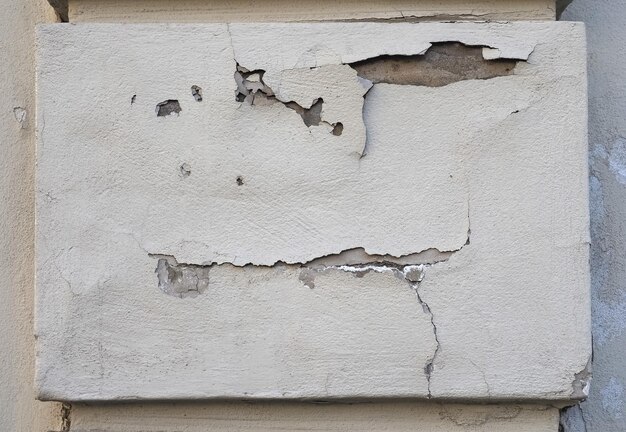 dampness moisture on wall