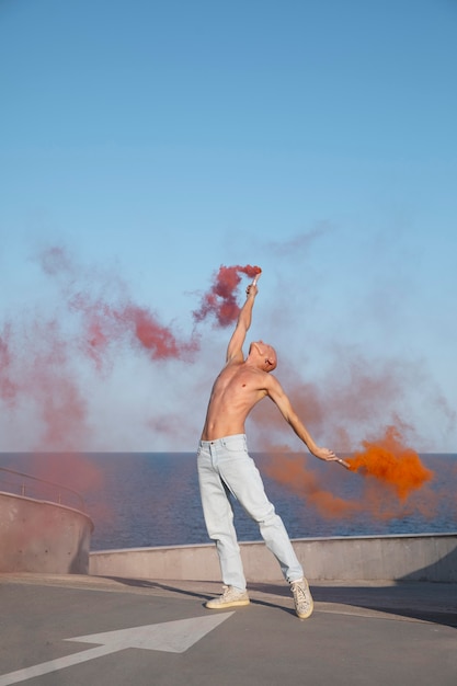 Foto ballerino che fa arte performativa elegante