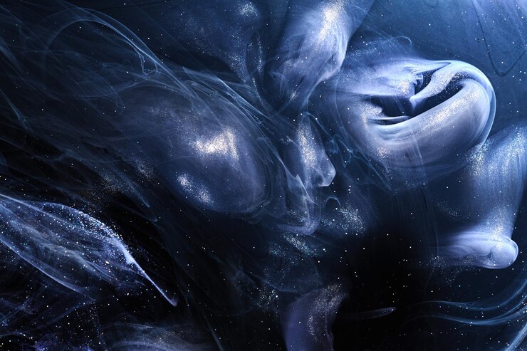 Photo dark blue abstract ocean background splashes drops and waves of shining paint under water clouds of smoke in motion