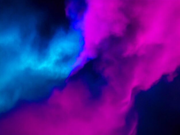 Foto sfondo blu scuro con sfumature rosa sotto effetto neon fumante scaricare