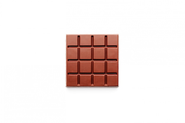 Photo dark chocolate square shape on white