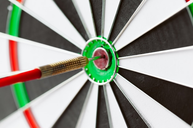 dartboard business success concept