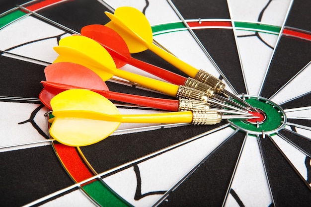 Darts game Aimleisure activity