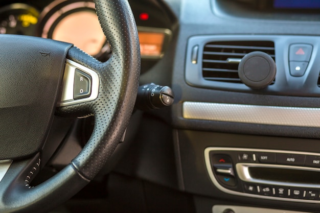 Dashboard and steering wheel of a car