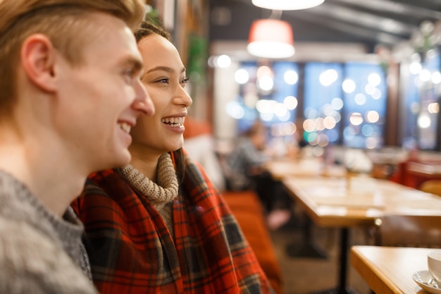 Dating in cafe