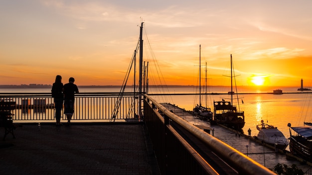 Dawn in de zeehaven