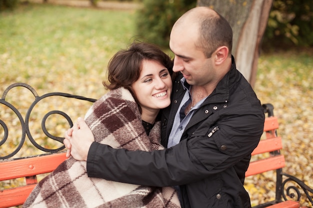 Giorno sorridente amore bella foresta