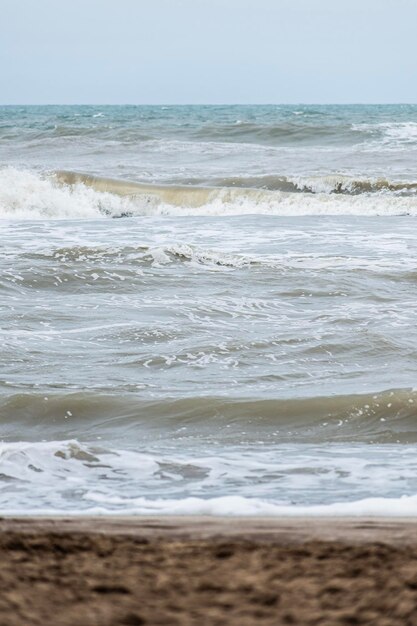 Photo day with waves on the beach