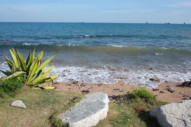 Daytime seaside view in Thailand