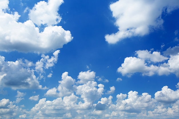 Daytime sky with cumulus clouds