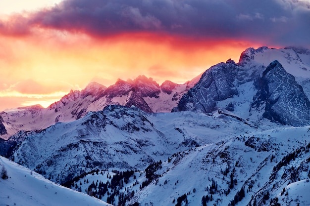 De bergtop van Marmolada