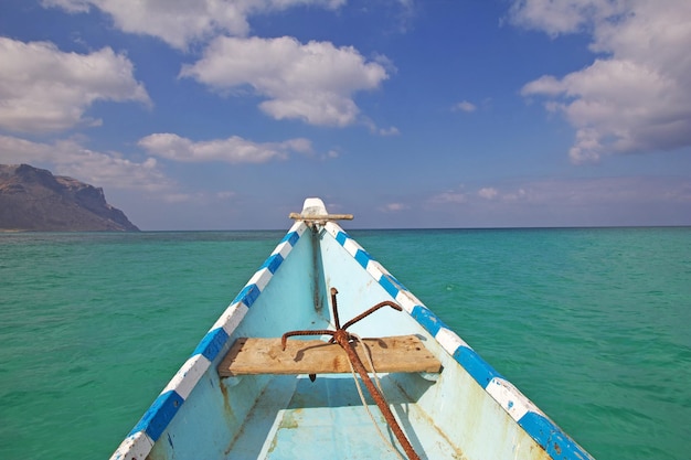 De boot in Shuab-baai op Socotra-eiland Indische Oceaan Yemen