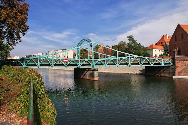 Foto de brug in wroclaw-stad in polen