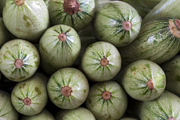 De close-up van de courgettehoop