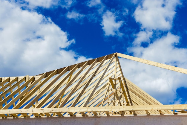 De framing van nieuwe woningbouw huis is onvoltooid