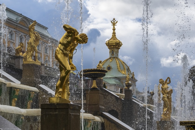 De Grand Cascade van Peterhof, Saint Petersberg, Rusland