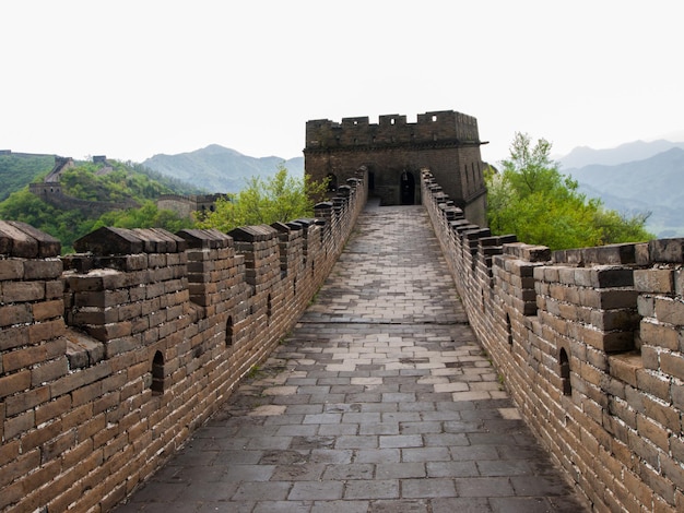 De Grote Muur van China op het Mutianyu-gedeelte in de buurt van Peking.
