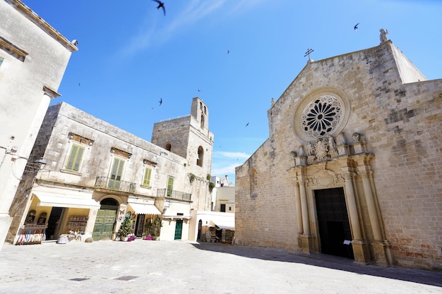 De kathedraal in het historische centrum van Otranto, Apulië, Italië