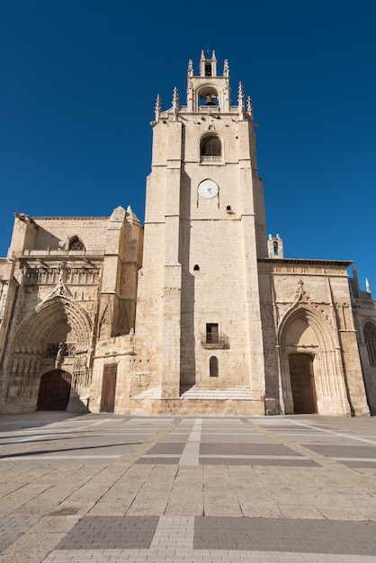 De kathedraal van Palencia, Castilla en Leon, Spanje.