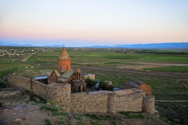 De Khor Virap is een Armeniër bij de zonsondergangxA