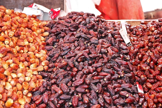 De lokale markt in de stad Pakistan van Karachi