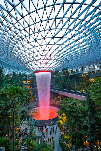 De luchthavenfontein van singapore changi