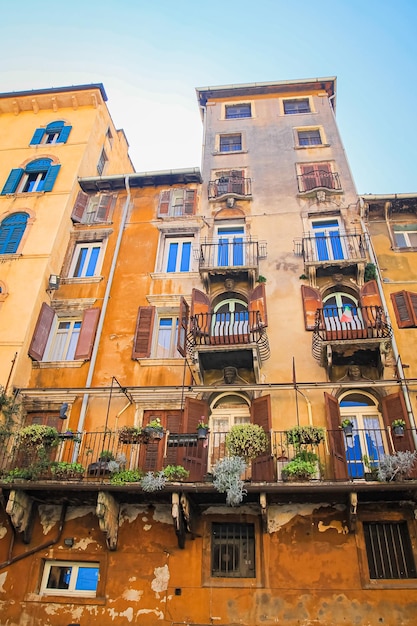 De oude Italiaanse stad Verona het historische centrum van de stad