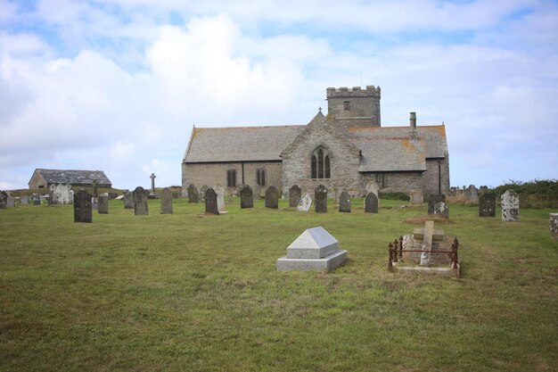 Foto de oude kerk in tintagel