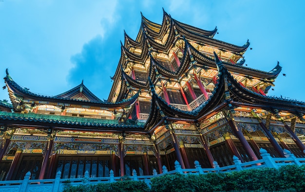 De oude pagode van de architectuurtempel in het park, Chongqing, China